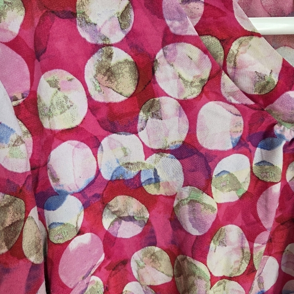 ⭐️White Cross Pink Multicolor Short Sleeve Scrub Top Size XXL - Picture 2 of 7